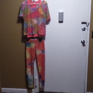 TikTok pants with a matching net shirt